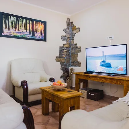 Apartmaji Riko شقة Pobegi