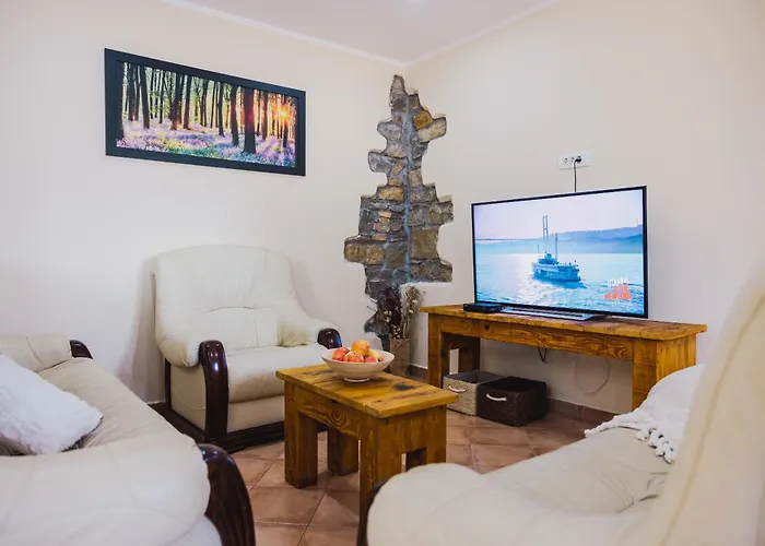 Apartmaji Riko شقة Pobegi